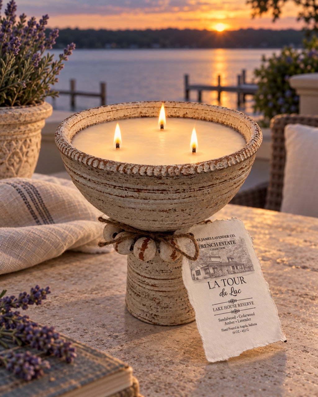 La Tour du Lac — 16 oz Pedestal Candle